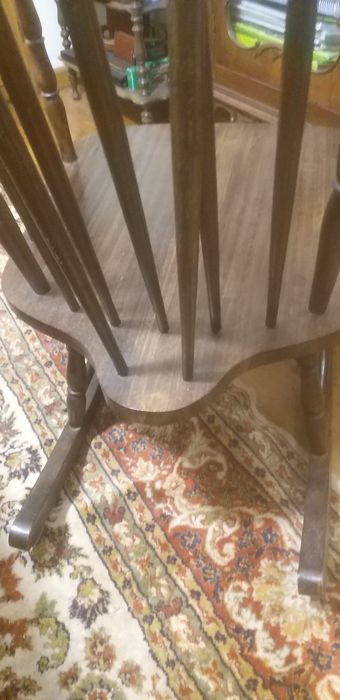 Cadeira de baloiço antiga