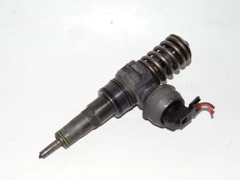 ODPALANY wtrysk wtryskiwacz paliwa pompowtrysk 038130073AL VW Volkswagen Golf 4 IV Passat B5 Sharan Audi A3 8L A4 B6 Seat Leon diesel 1.9 TDI