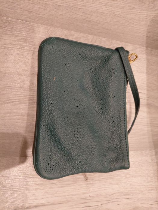 Louis Vuitton Selene (Mahina Leather Collection)