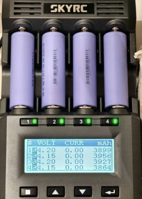 Високострумові 21700 Samsung 40T, 45T/ BAK N21700CGP 4000mAh 40A акум