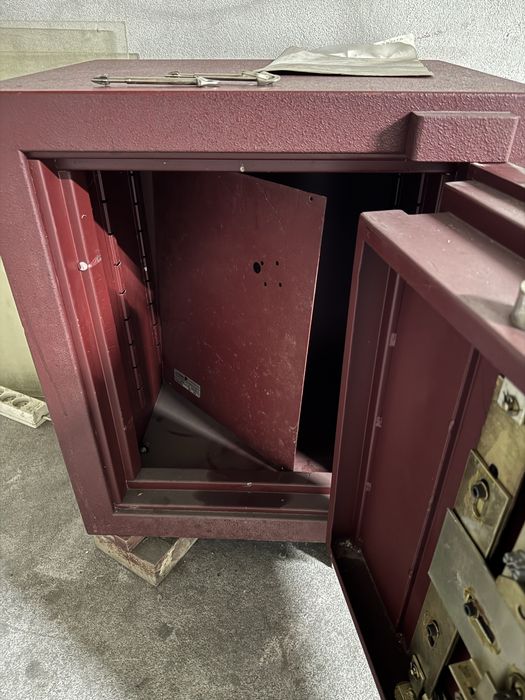 COFRE FICHET original