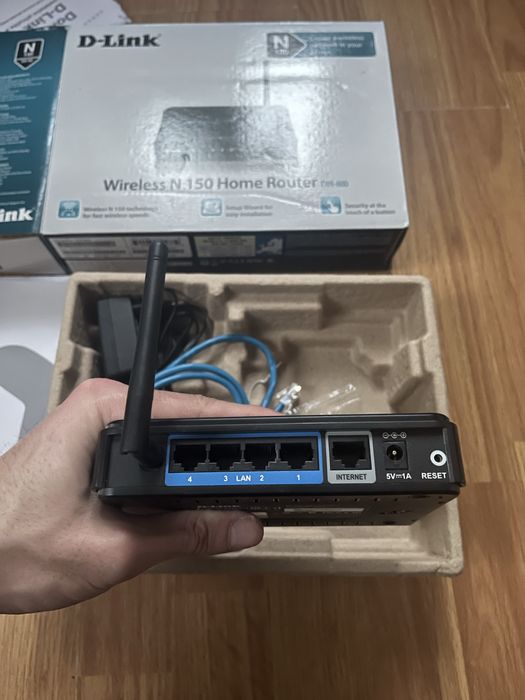 Роутер d-link dir600