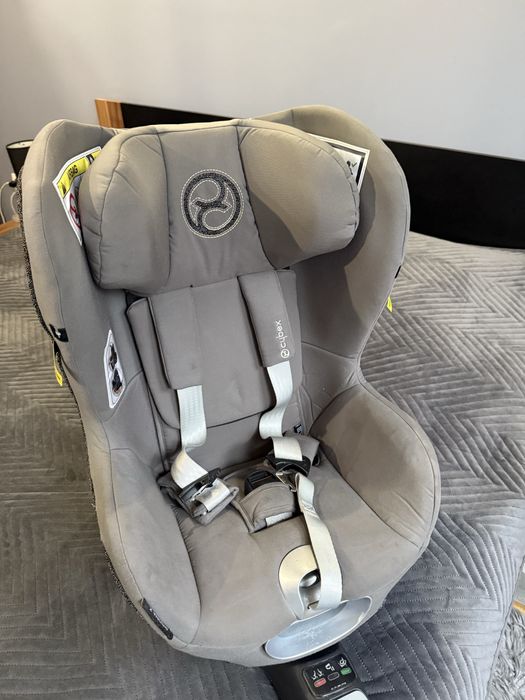 Cybex Sirona Z Size Fotelik Samochodowy 0-18 kg + Baza T Mirage Grey