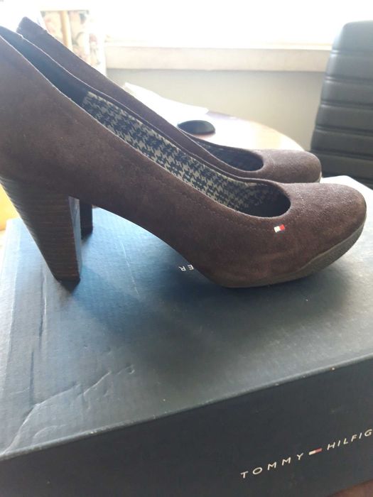 Sapatos da Tommy Hilfiger novos