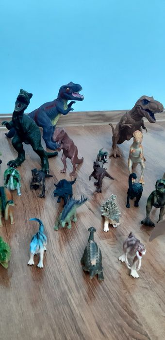Zestaw dinozaurów