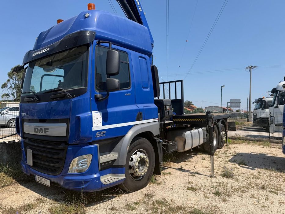 DAF CF 440 COM GRUA HIAB 228 COM COMANDO