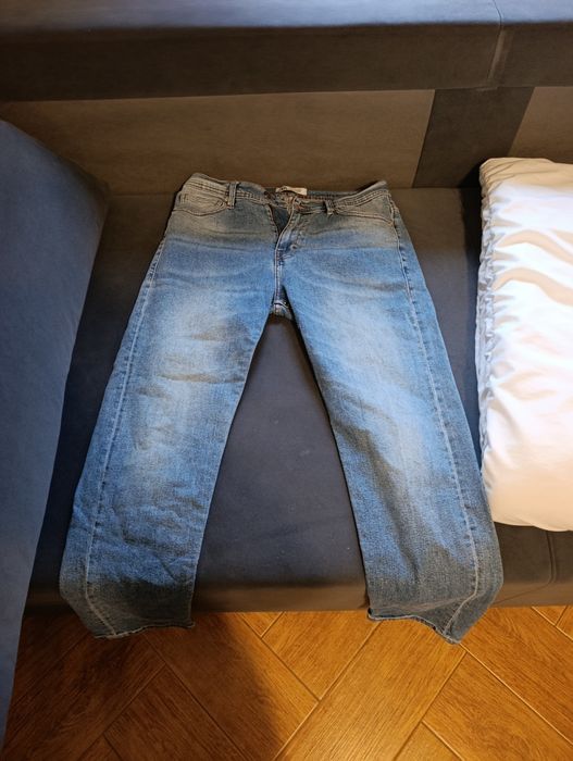 Spodnie jeansowe Zara rozmiar L używane