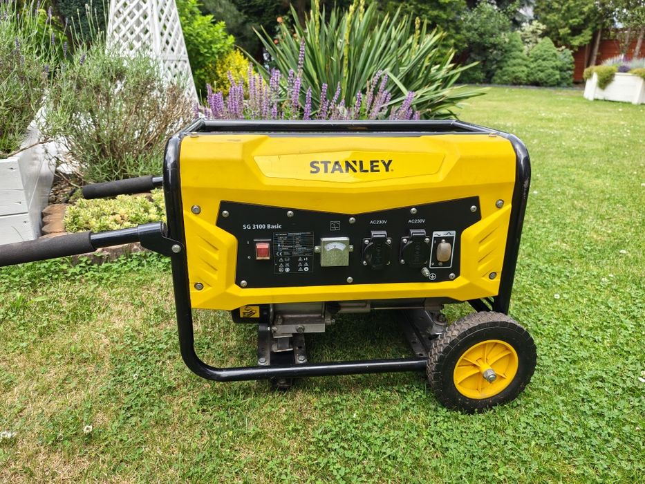 Agregat SG3100 Stanley GENERATOR 2,9 KW AVR