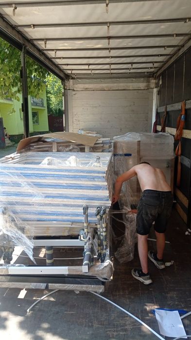 Вантажники різноробочі.