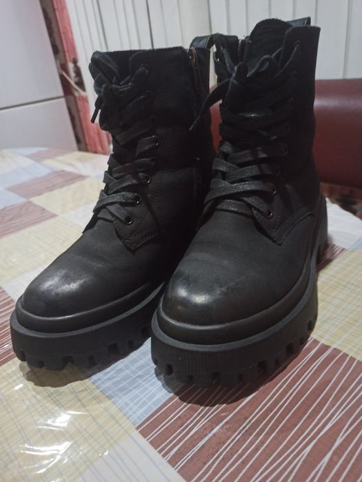 Зимові  шкіряні ботинки Prego