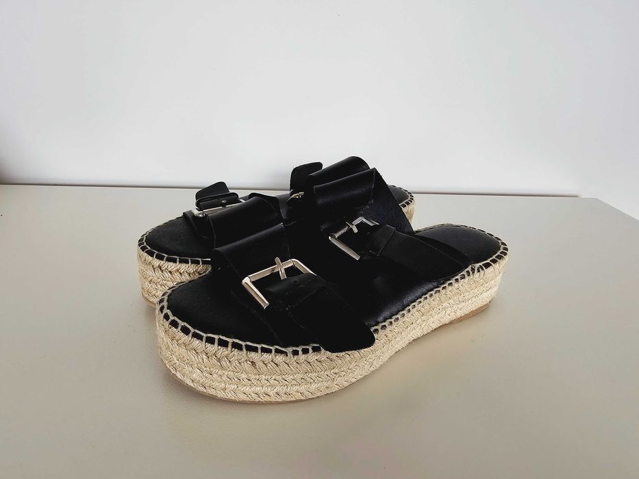 Czarne buty klapki espadryle damskie na platformie Made in Spain r. 38