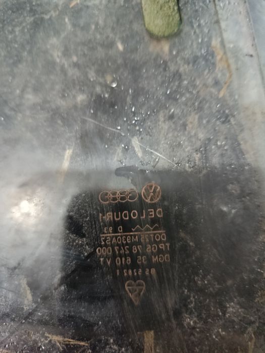 Vidro traseiro Audi a100