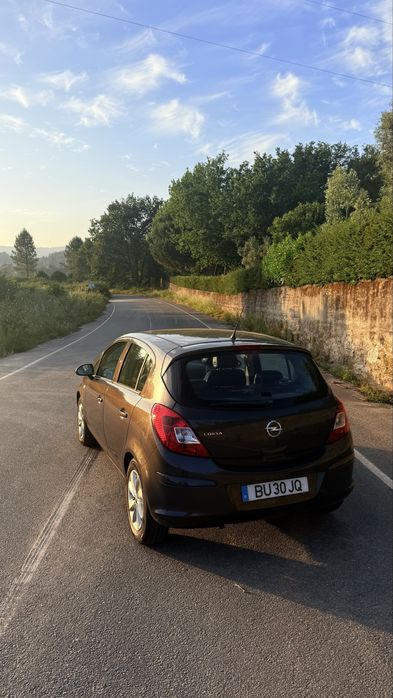 Opel corsa 1.2 - gasolina