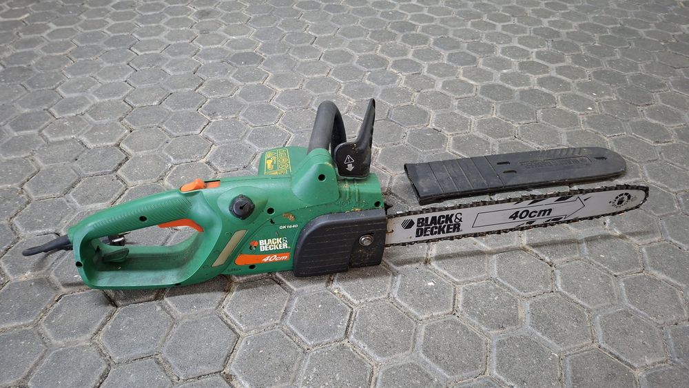 Serra elétrica Black decker