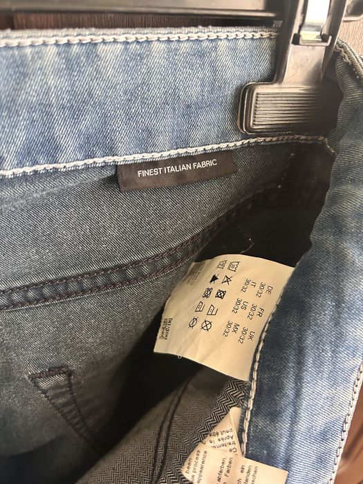 Джинси Hugo Boss