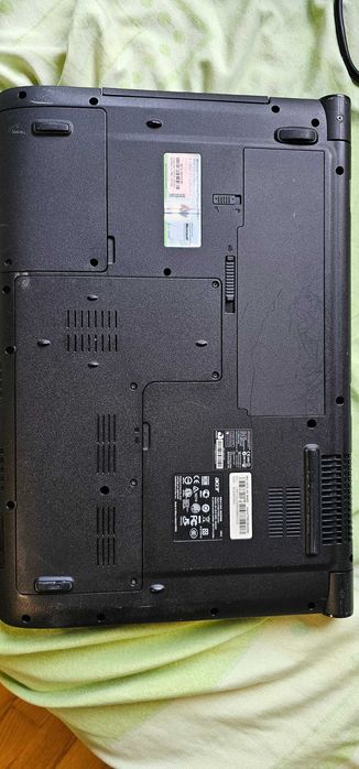 Acer Aspire 7738G 17.3"/Intel C2D 2.1GHz/8Gb/500Gb/GF 130M 1Gb/Win 7