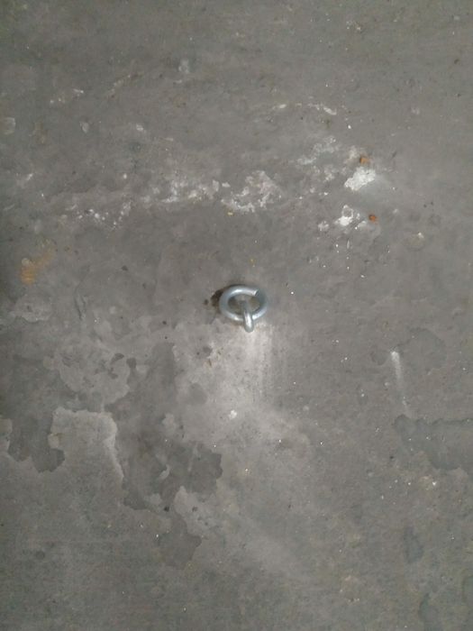 Lugar garagem p/ moto à Junqueira