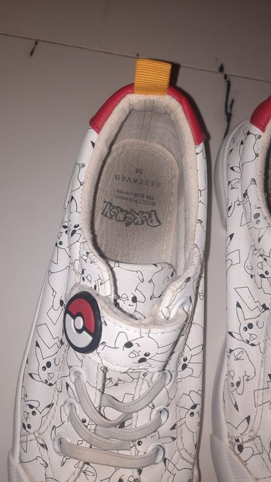 Tenisówki pokemon 38
