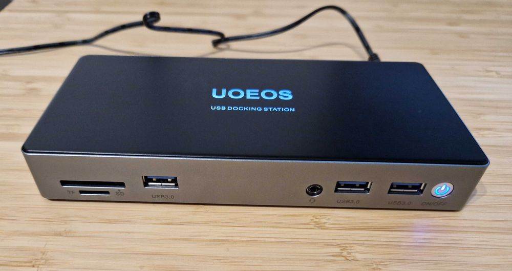 UOEOS Stacja dokująca HDMI DVI Ethernet 5 x USB 3.0 czytnik kart SD TF