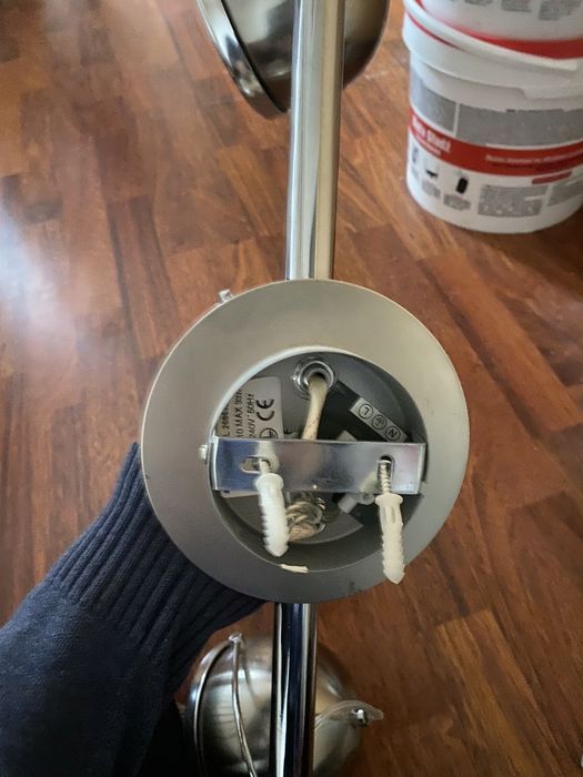 karnisz biurowy nad biurko