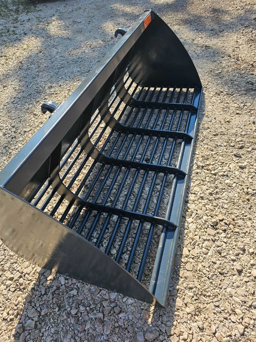 Łyżka przesiewowa do tura / ładowarki szufla ażurowa łycha do ziemi