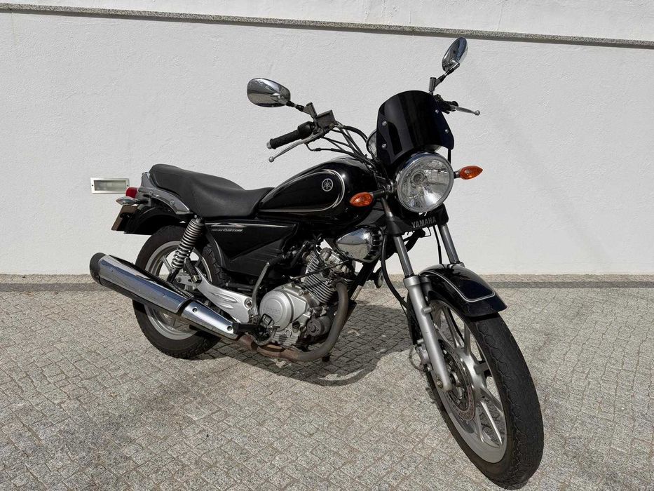 Mota Yamaha YBR custom 2008
