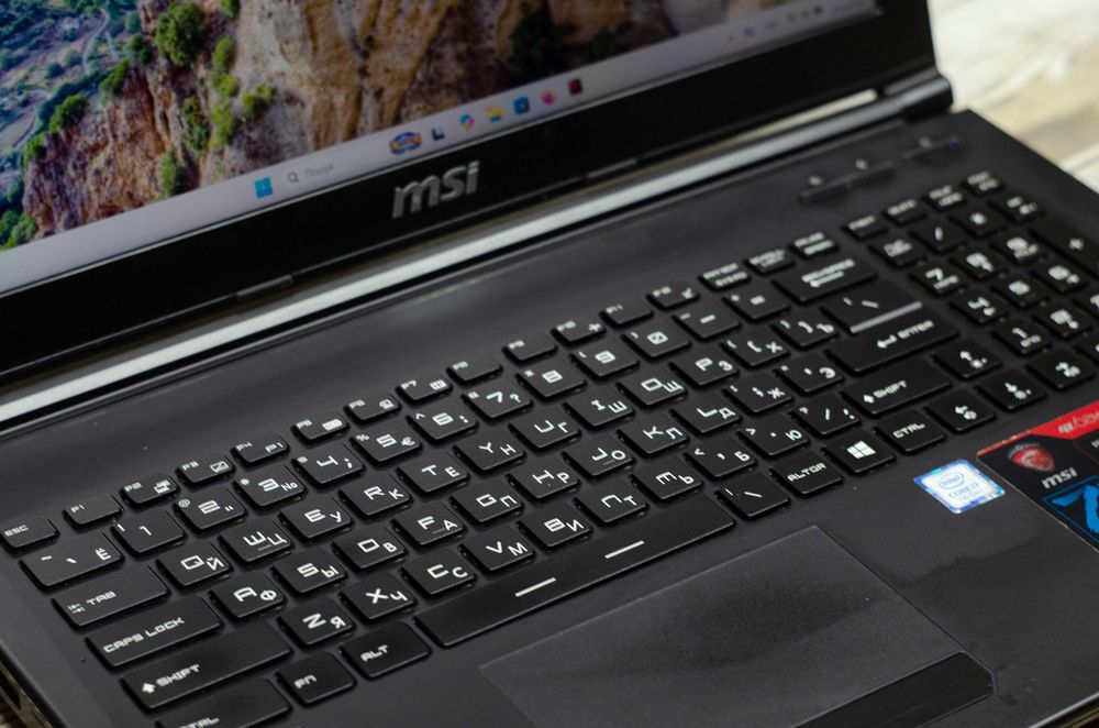 MSI GE62VR Apache Pro i7-7700HQ 3.8GHz/16Gb DDR4/GTX1060 3Gb/SSD+HDD