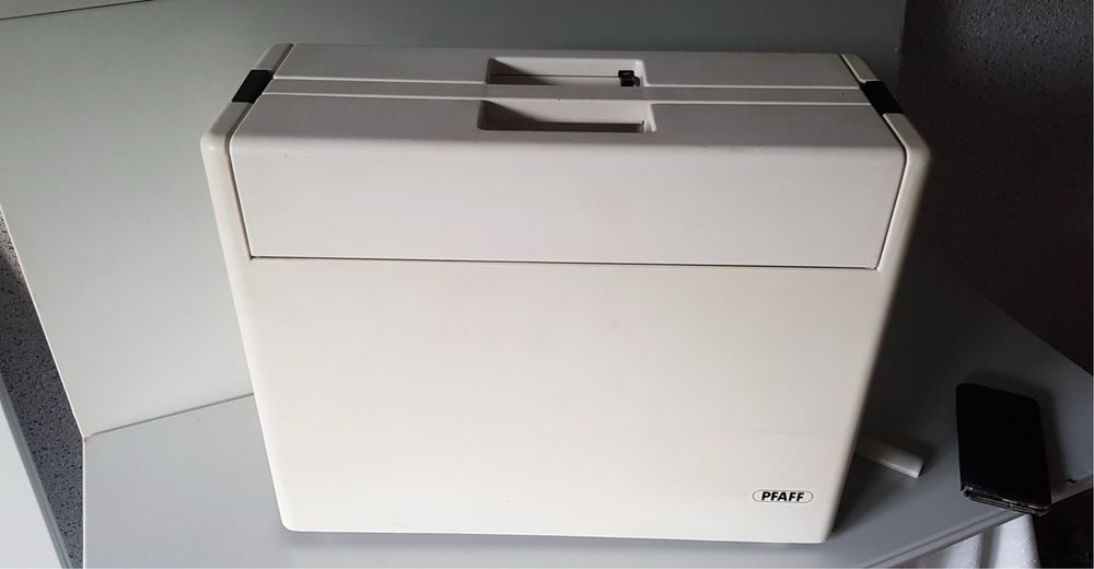 Maszyna do szycia PFAFF 295-1 bardzo dobry stan komplet