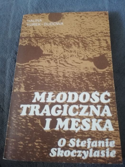 Młodość tragiczna i męska