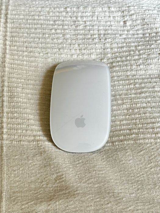Apple MacBook Air 13” 2020 A2179 + Magic Mouse