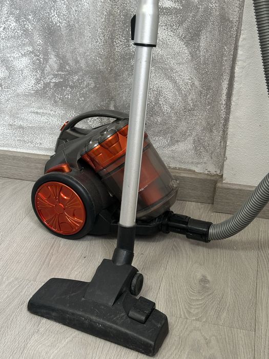 Aspirador Koenig potente sem saco