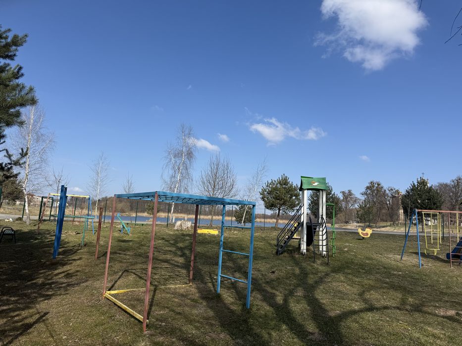 Будинок 265 м² біля Львова | Годовиця | ліс, озеро | стелі 3.4 м