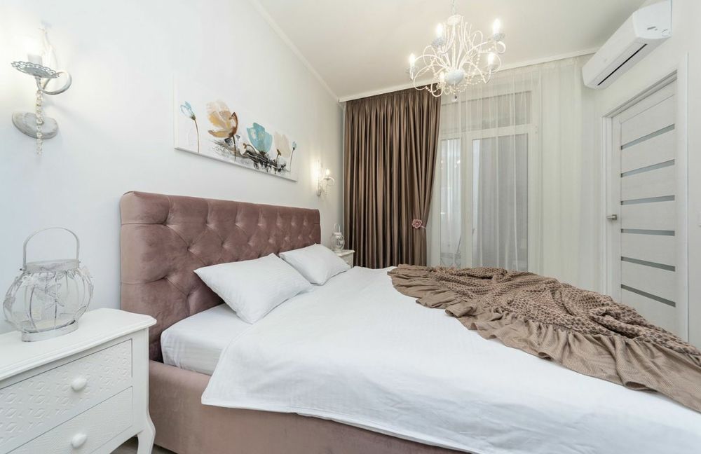 2-комнатная квартира люкс посуточно, почасово. Комфорт таун.