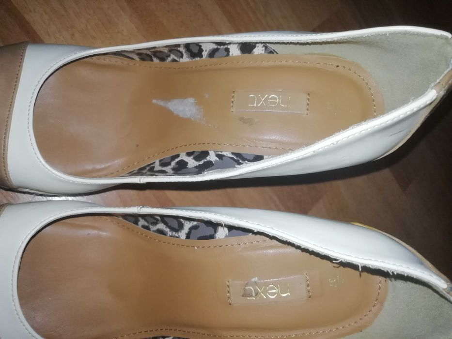Buty na obcasie slupku platformie firma Next roz 37