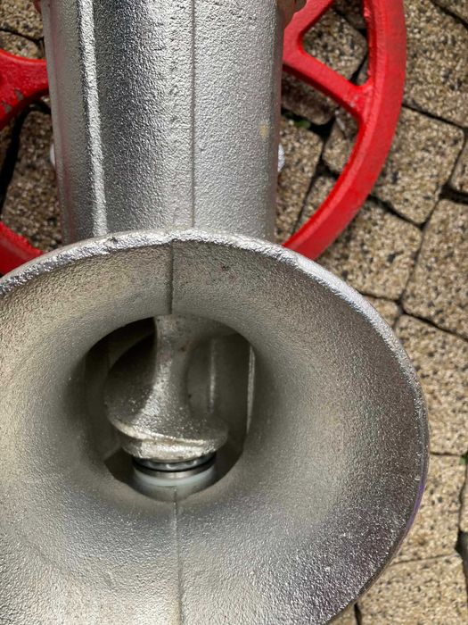 Maszynka do mięsa 32 duża biowin żeliwna