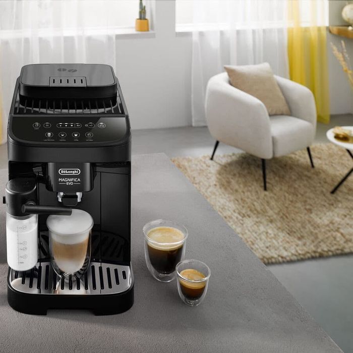 Ekspres do kawy DeLonghi Magnifica Evo