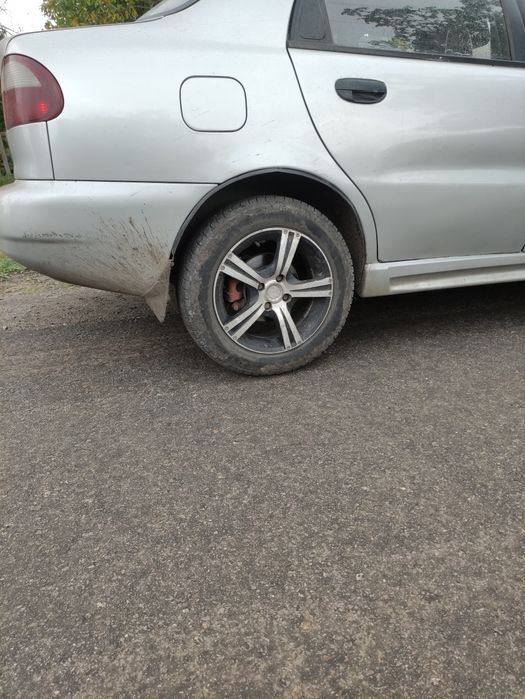 Daewoo  Ланос 1.5 газ бензин