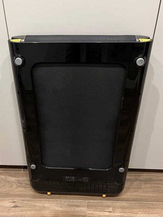KingSmith WalkingPad C2 компактна бігова доріжка