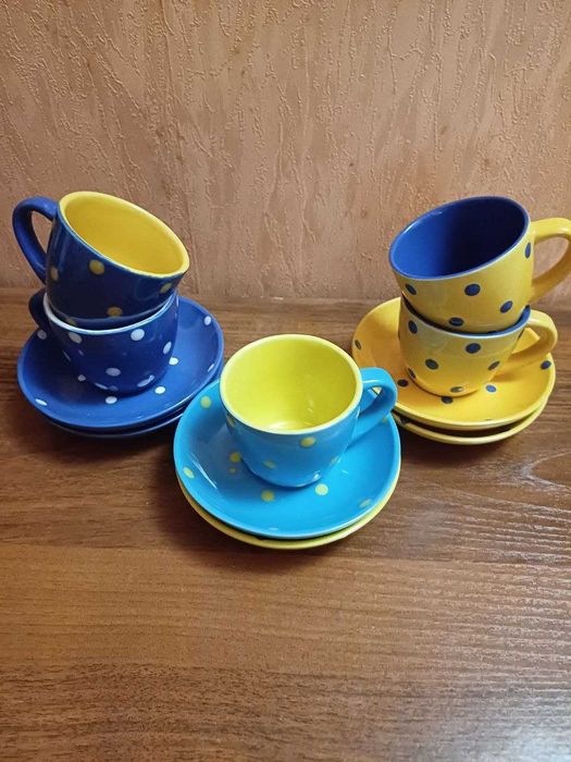 Сервиз кофейный в горошек