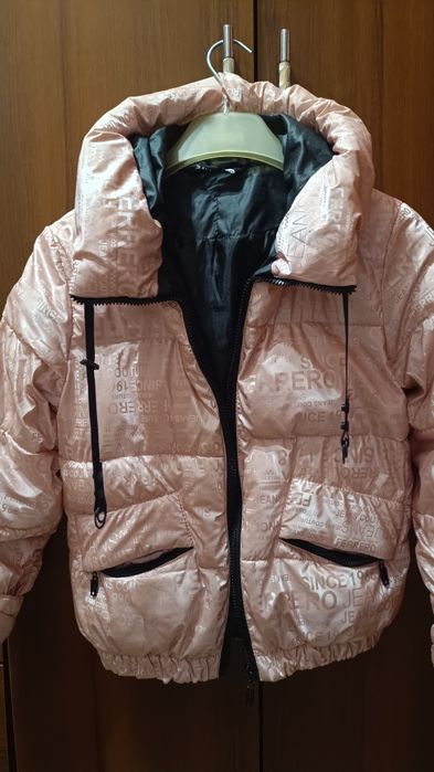 Куртка на девочку