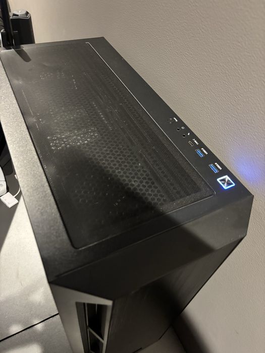 Computador personalizado (ver caracteristicas na foto final)