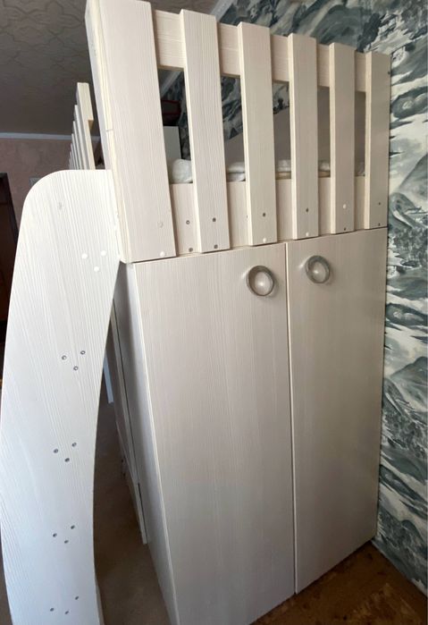 Срочно! Детская кровать-чердак + матрас