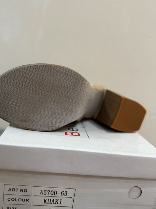 Сапоги жіночі нові 2шт