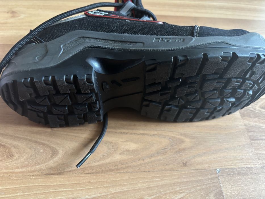 Sprzedam buty pracownicze BHP 42 rozmiar