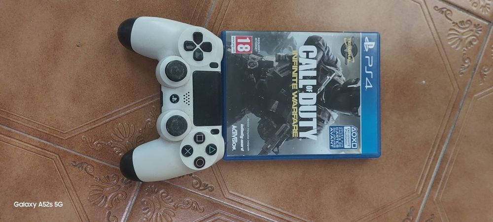 PS4 500gb branca