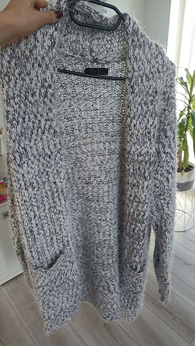 Sweter ciepły długi r L
