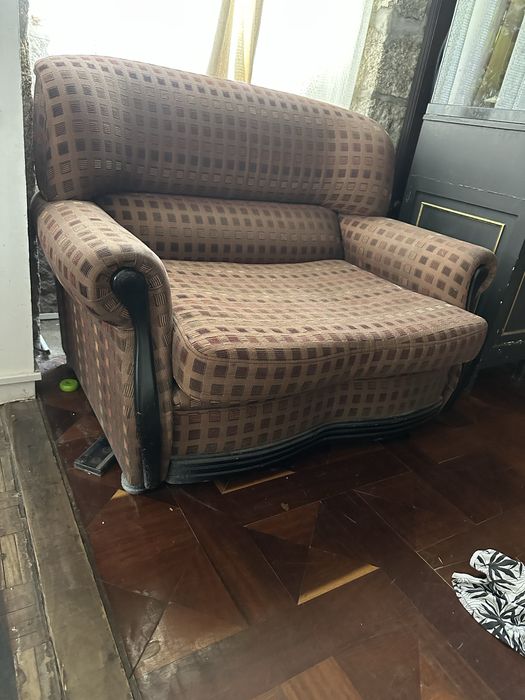 Duas poltronas grandes