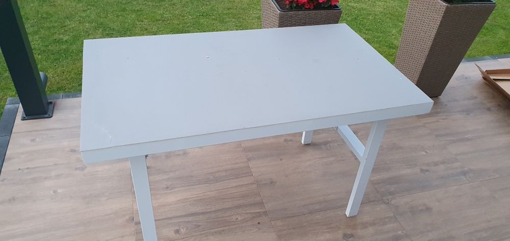 Stół ogrodowy, szklany blat, biały, metal/aluminium proszkowo,jak nowy