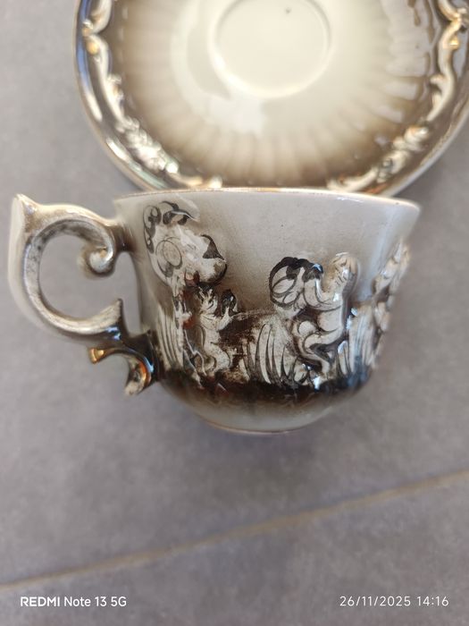 Louça vintage . Em bom estado