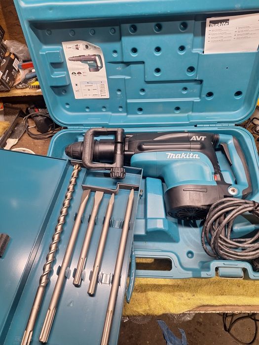 Młot udarowy makita HR 5211C **NOWY**